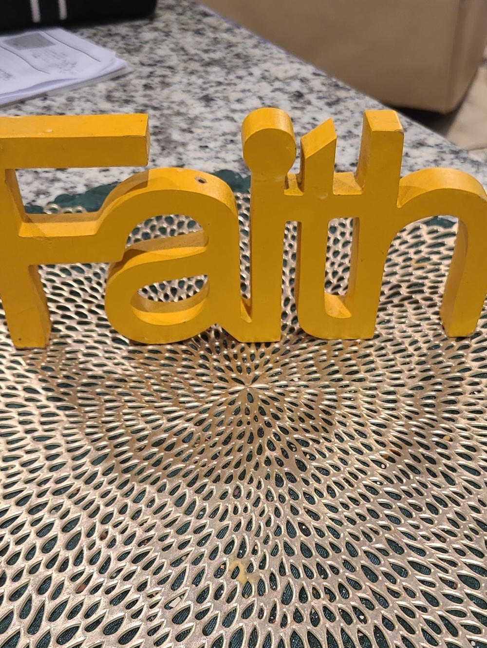 Yellow Wooden 'Faith' Decorative Sign 9×4